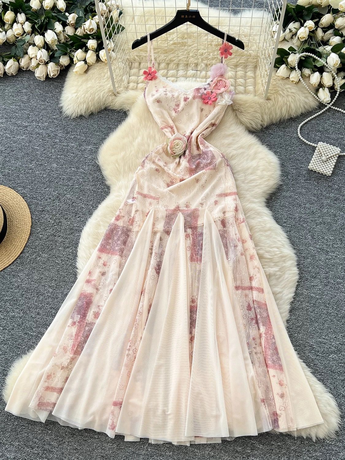 Hard to forget lace dress CD716 image