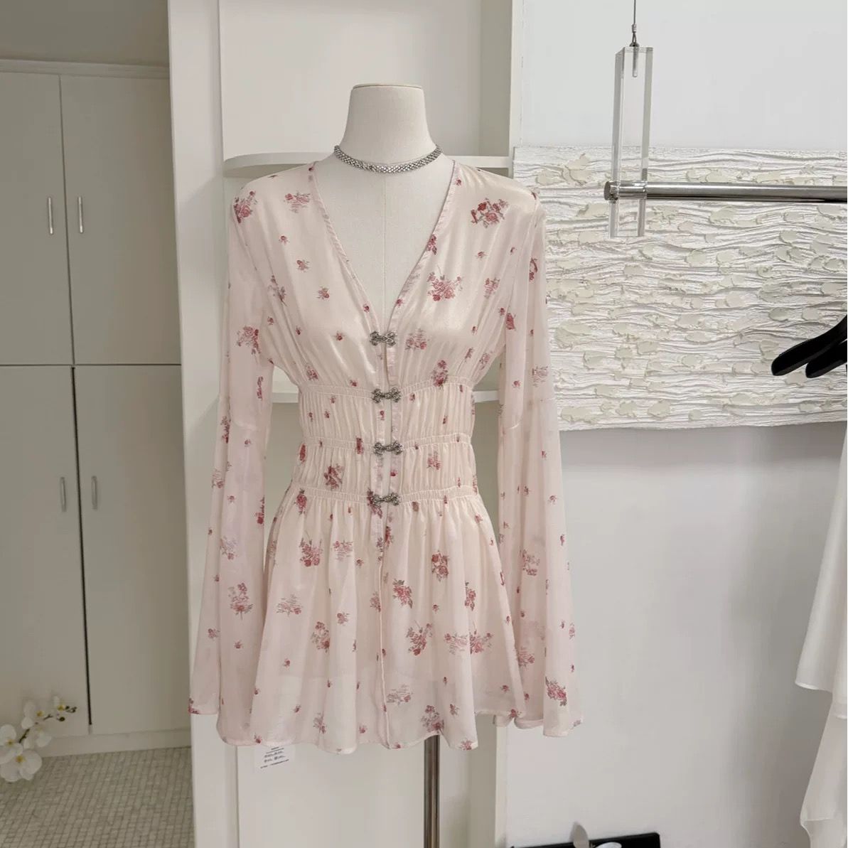 Italian babe Dress CD1735 image