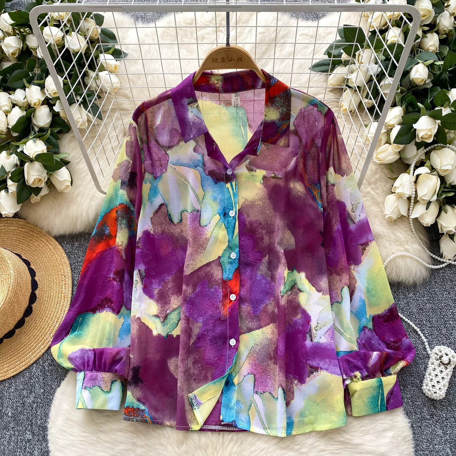 Heart holder shirt SH177 image