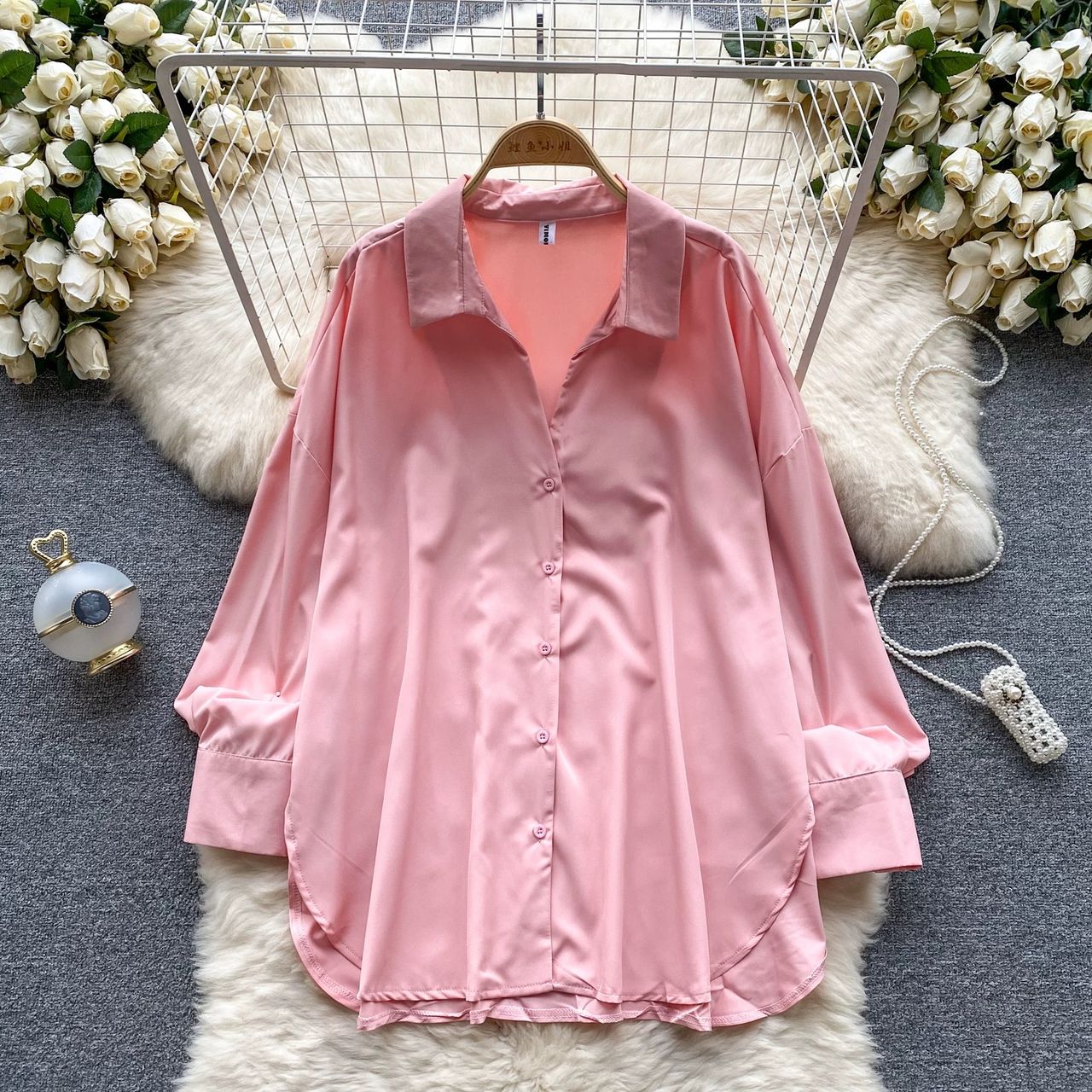 Kiss and make up shirt SH179 image