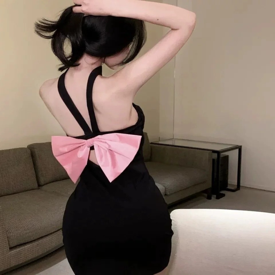 She’s a hugger dress CBC867