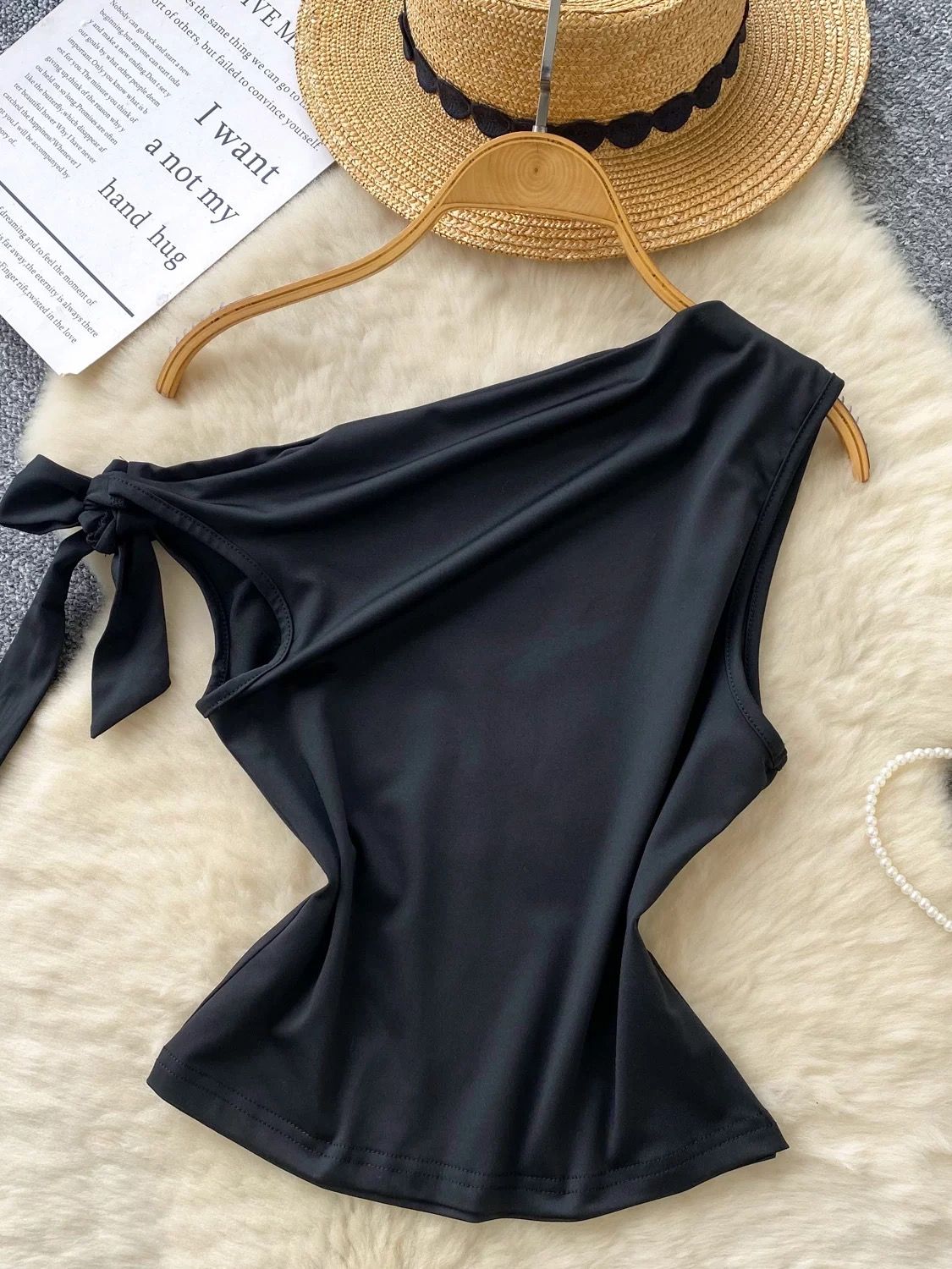 Brea billonaire top CTO874 image