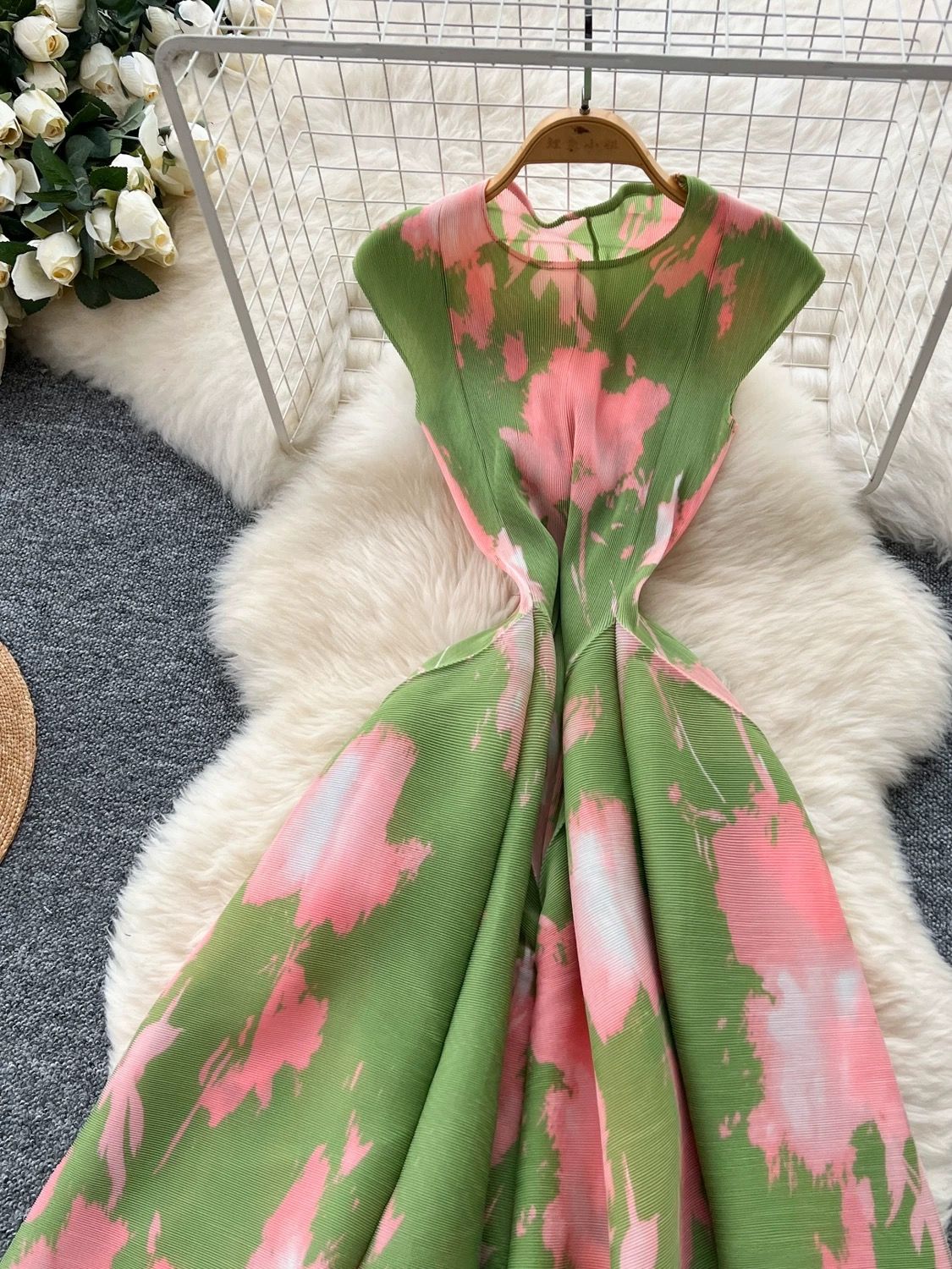 Honey bee dress CD1781 image