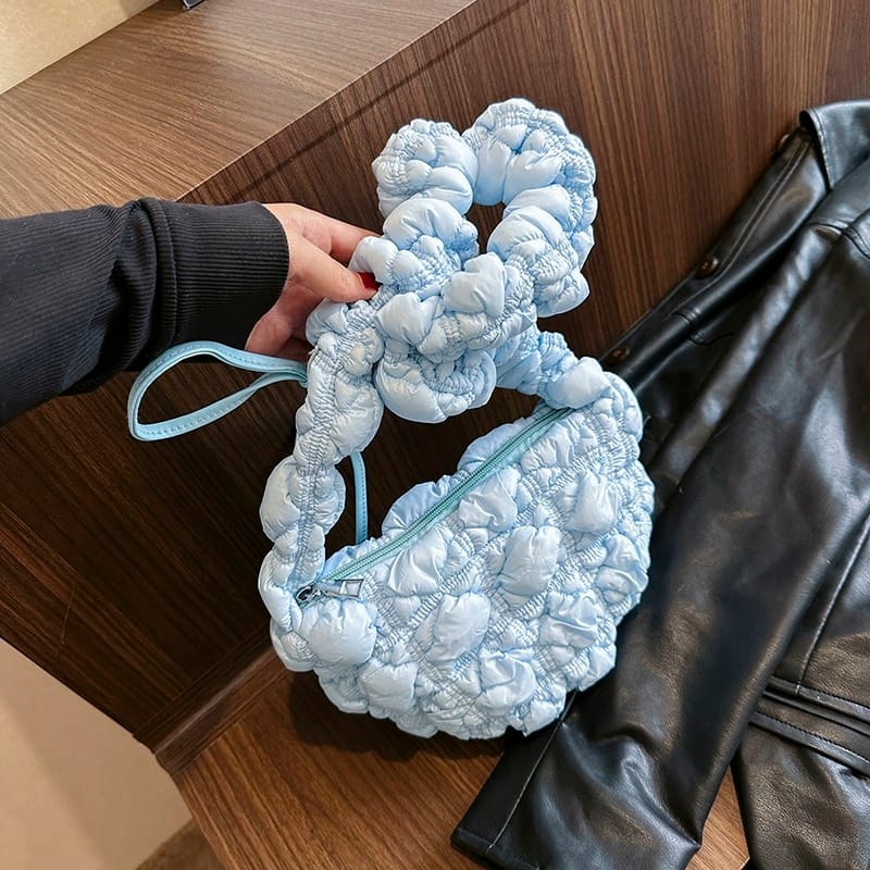 I am limited stock puffy bag image