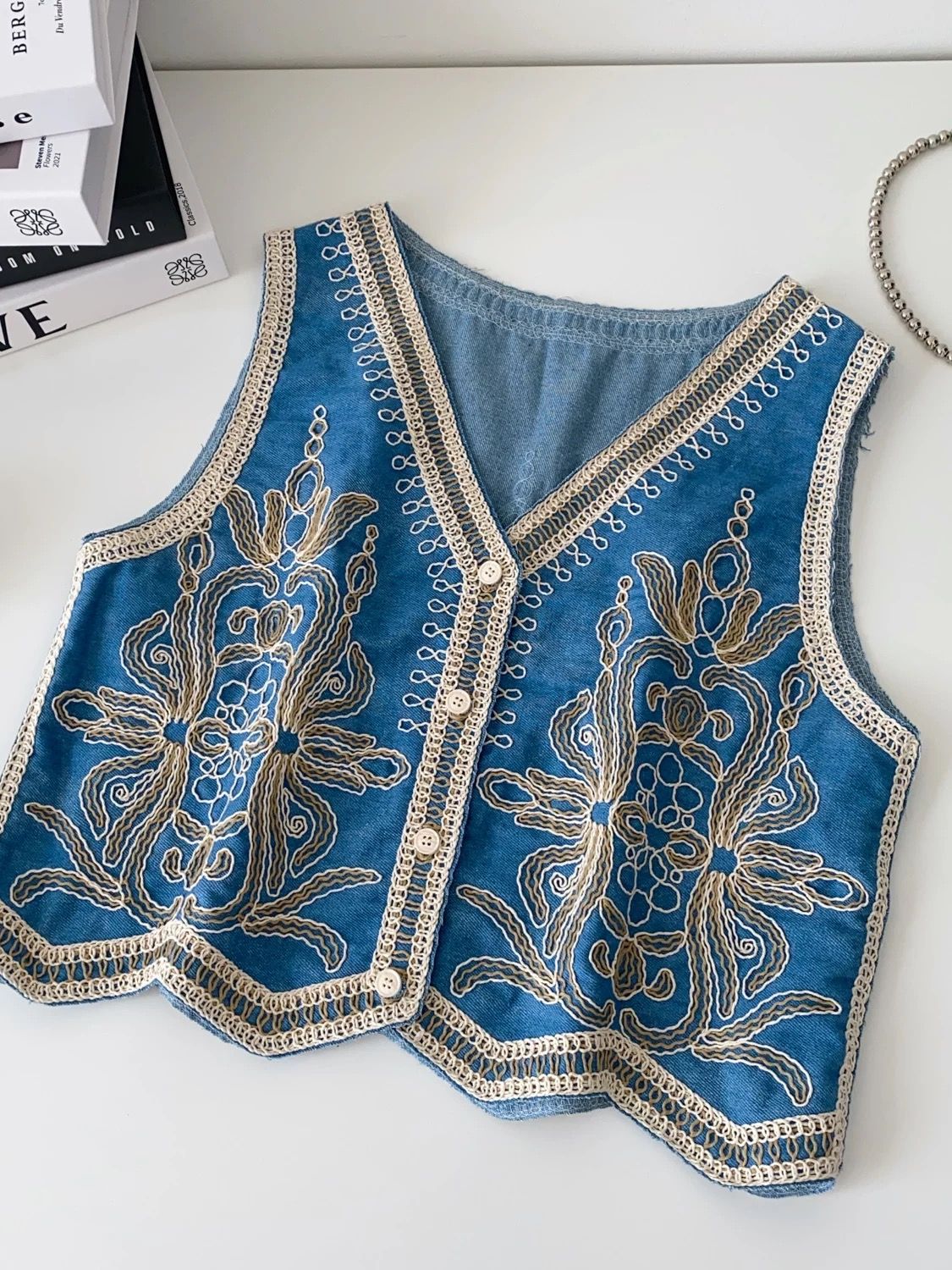 Merry time embroidery top CTO865 image