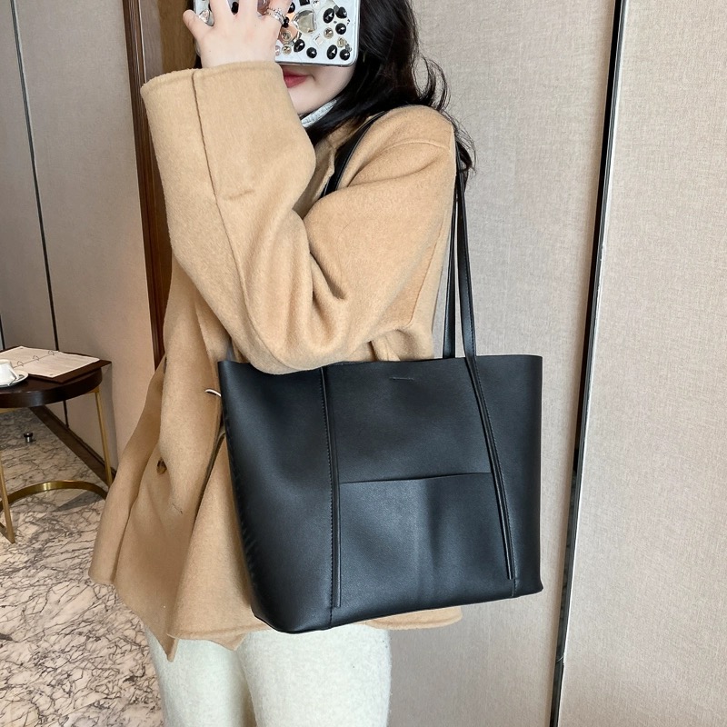 I compliment your outfit and carry your school accessories bag image