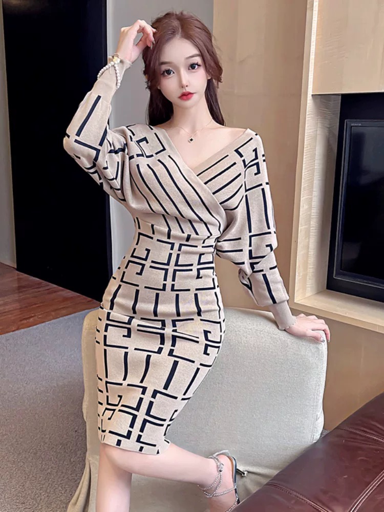 Back again Alexis sweater dress KBC163 image