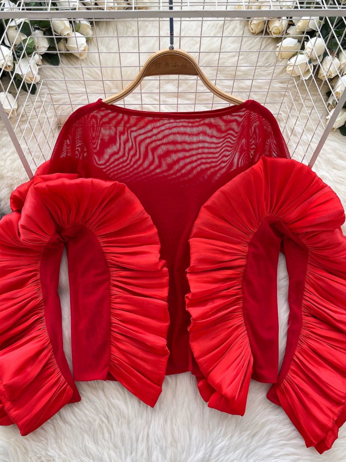 Weekend activity top FTO198 image