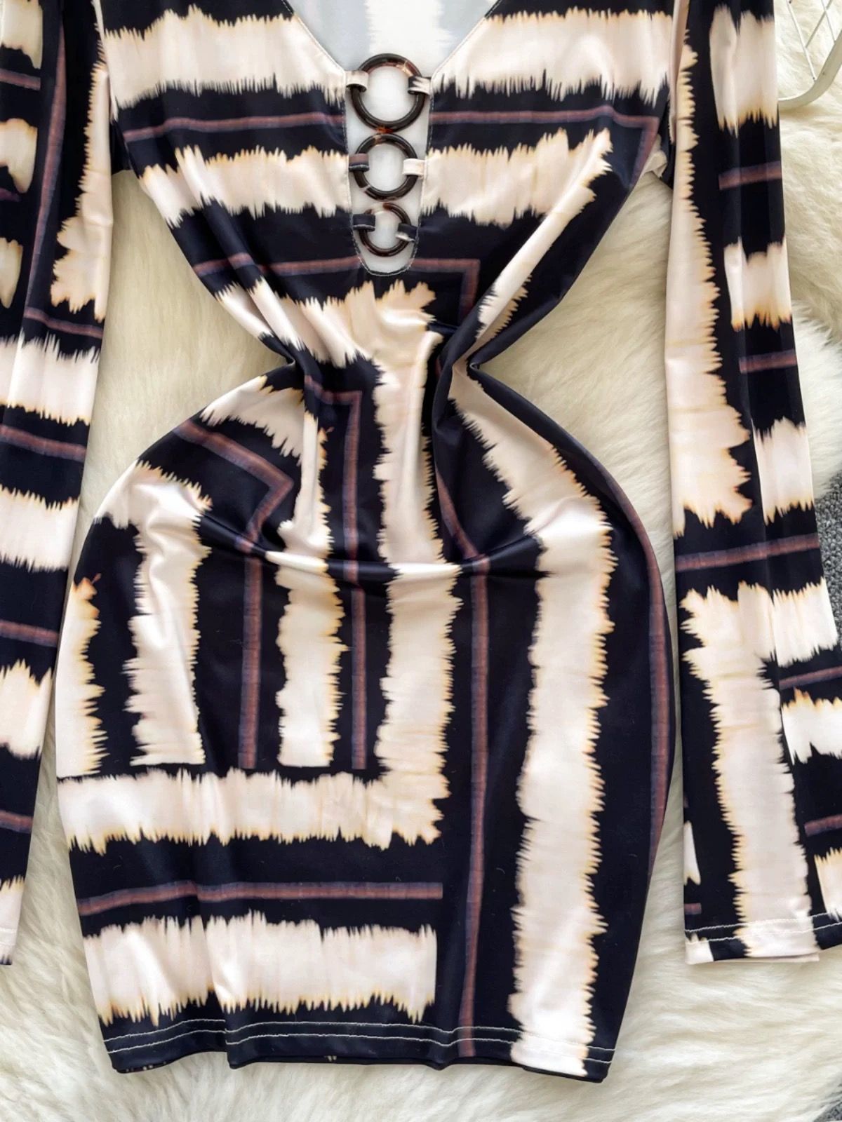 Sunset stroll dress CBC1079 image