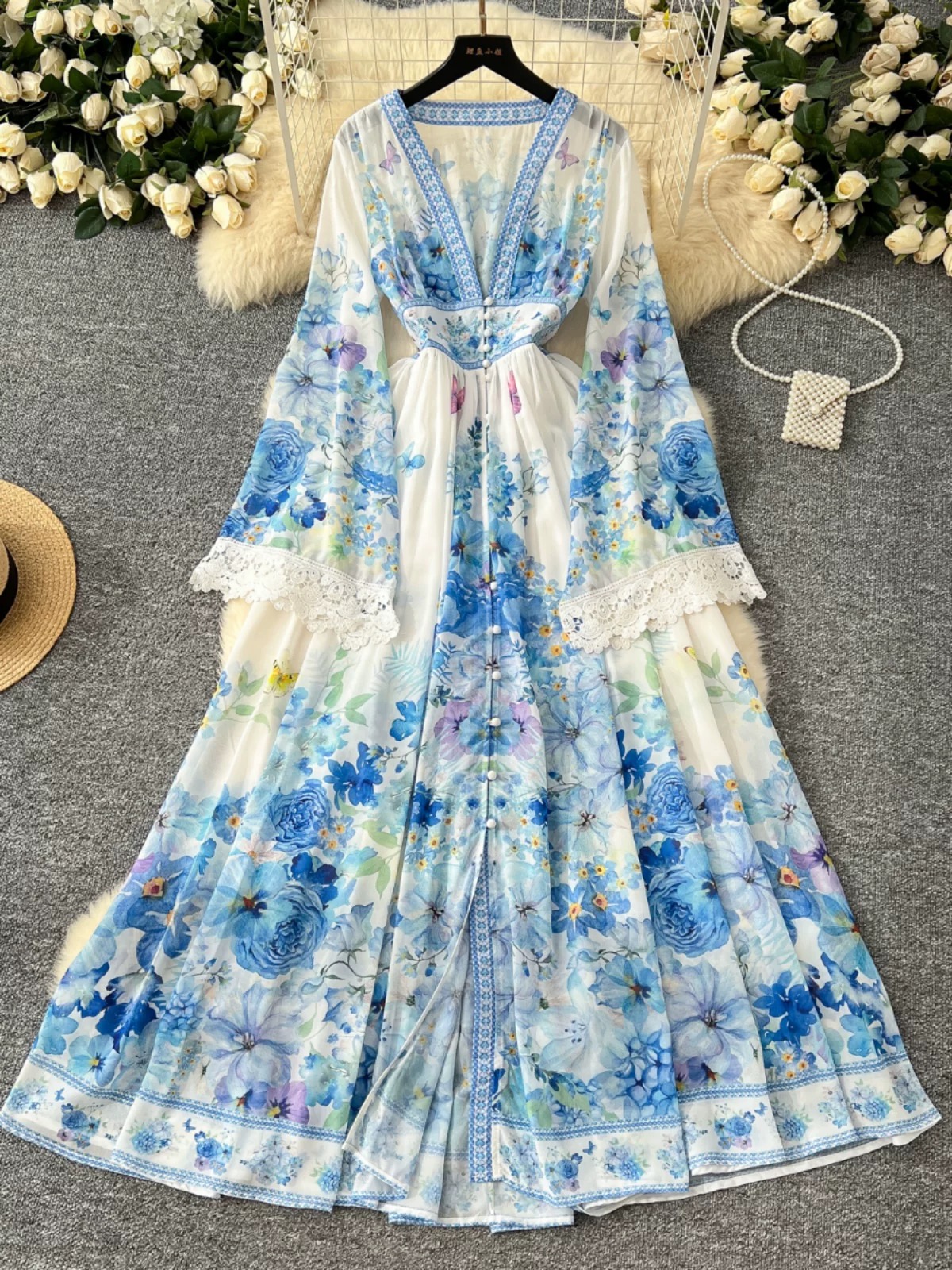 Sacred hearts dress ED165