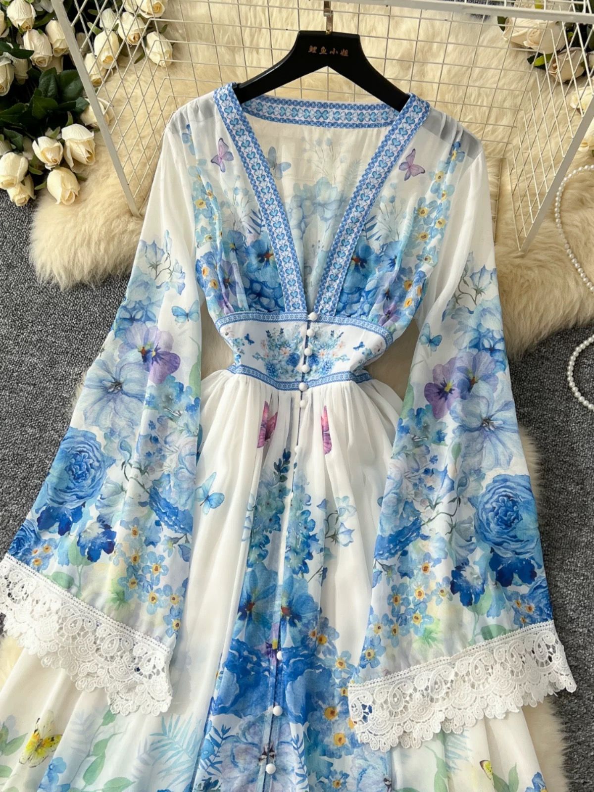 Sacred hearts dress ED165 image