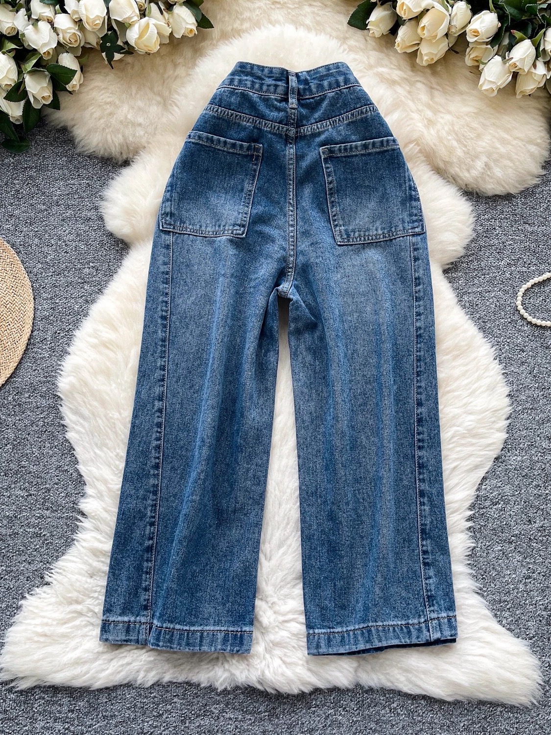 Party’s over capri short  jeans JN153 image