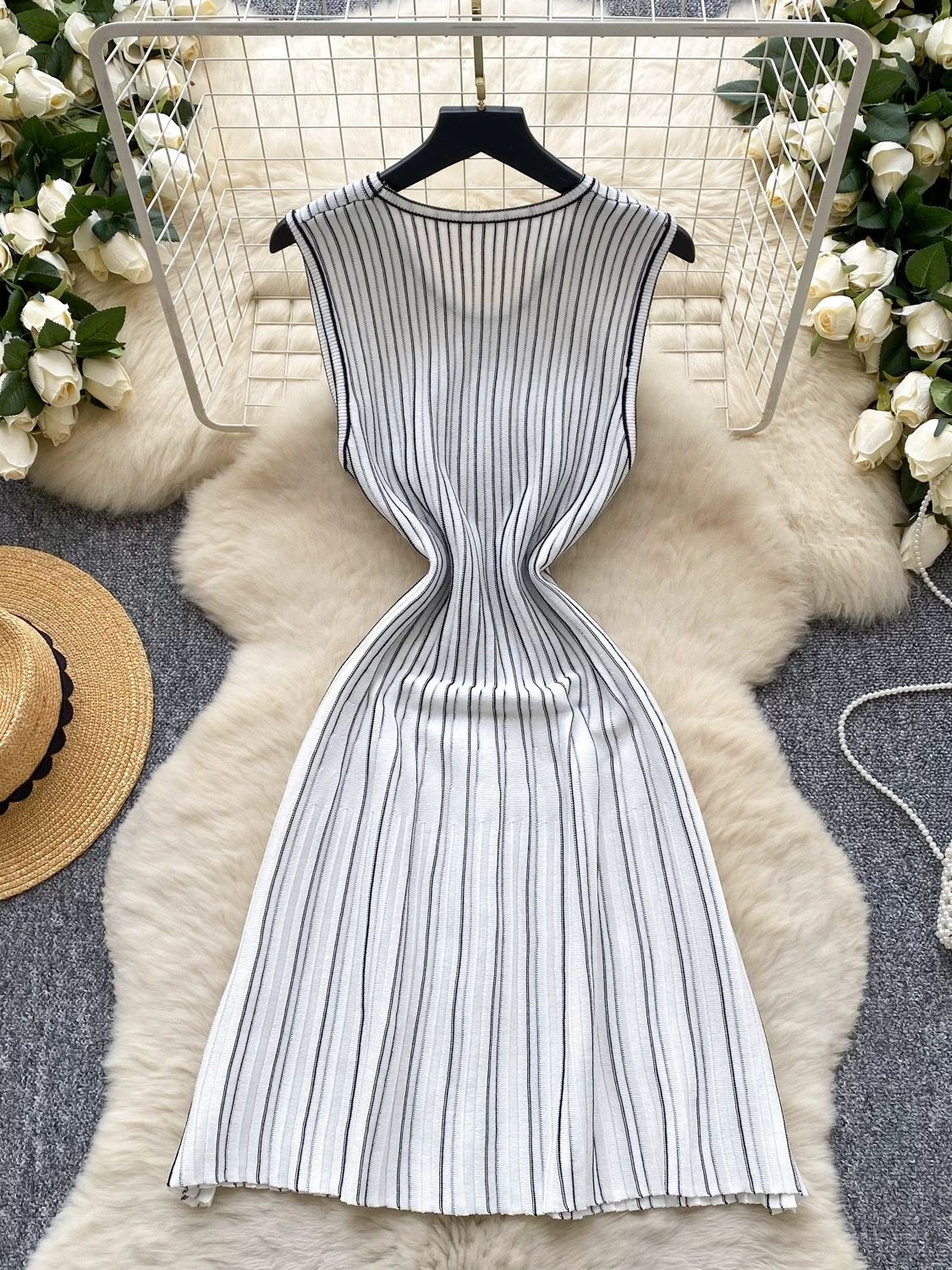 Carina dress CD1749 image