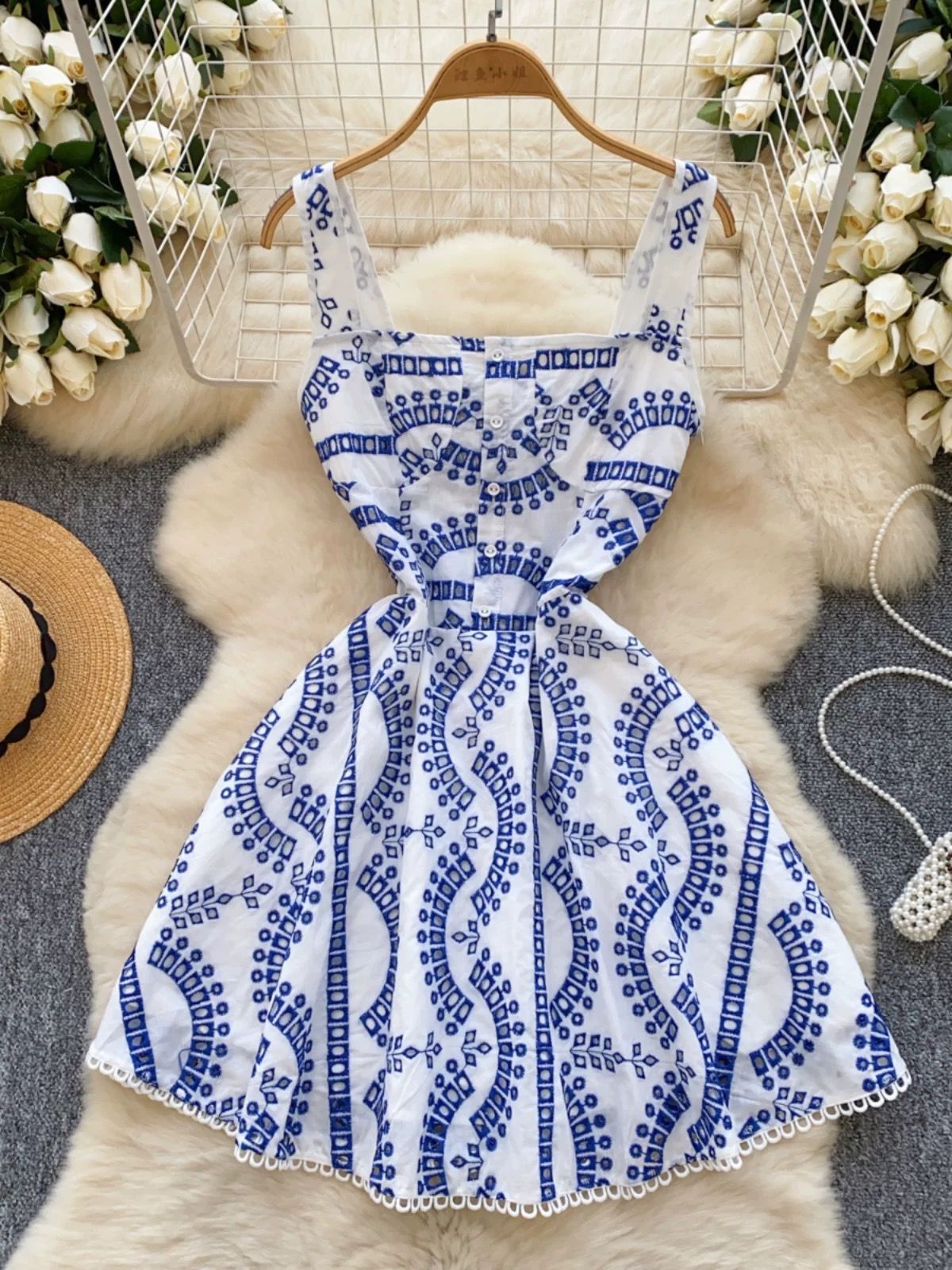 Golden horizon dress CD991 image