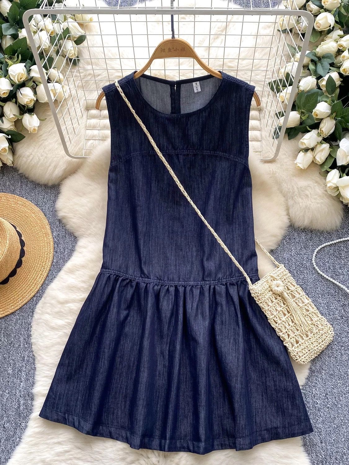 Take on me dress DD64 image