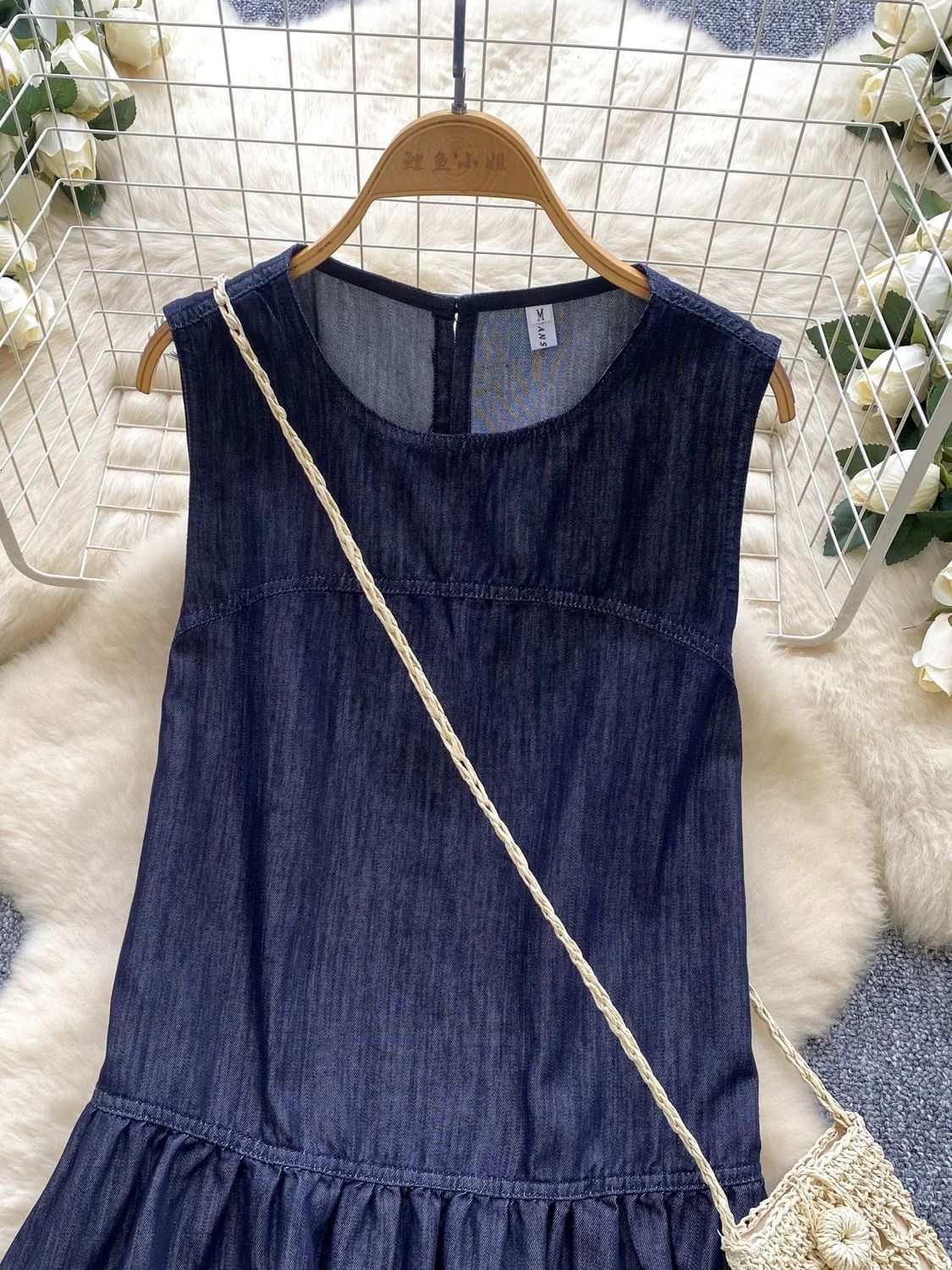 Take on me dress DD64 image