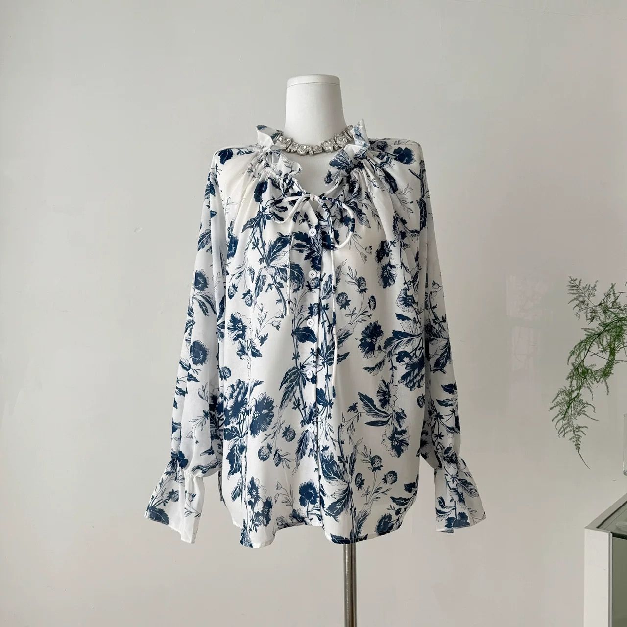 Get you along top CTO1157 image