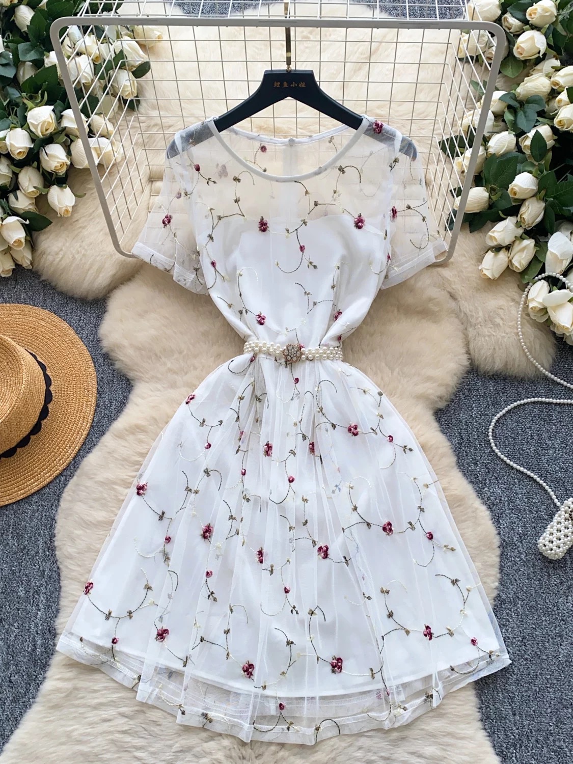 Roses only dress CD766