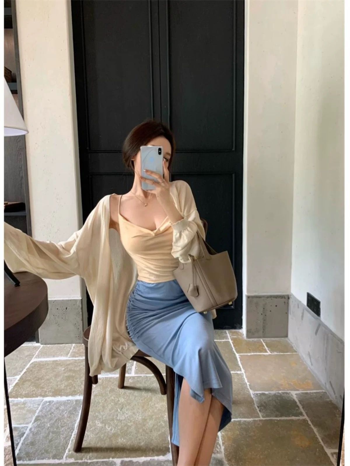 Stirring trouble skirt CS122 image