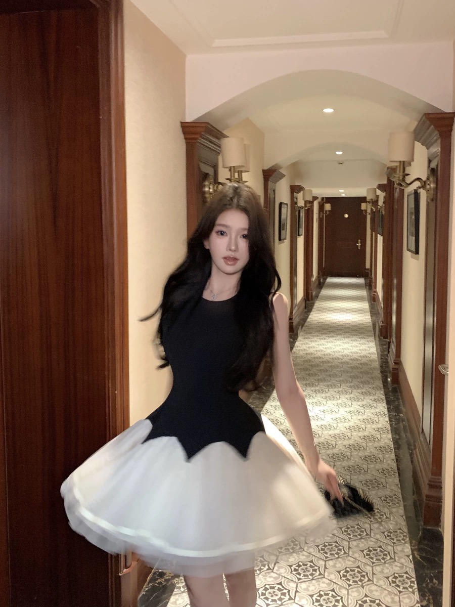 Fly with me dress CD1774
