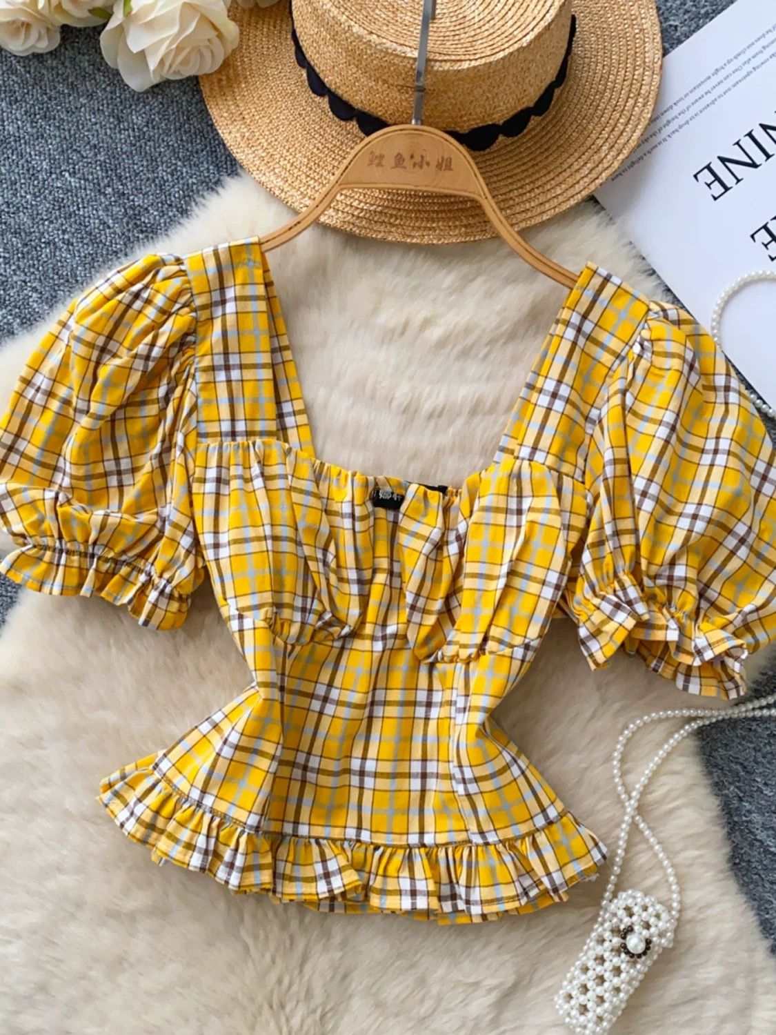 Dangerously beautiful top CTO1072 image