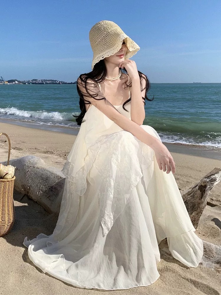 In her bag dress CD2097