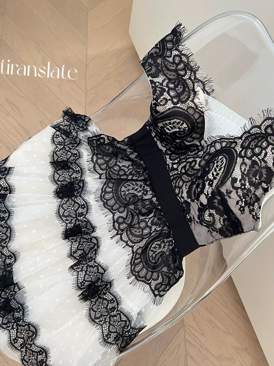 Convo over dinner lace dress CD764 image