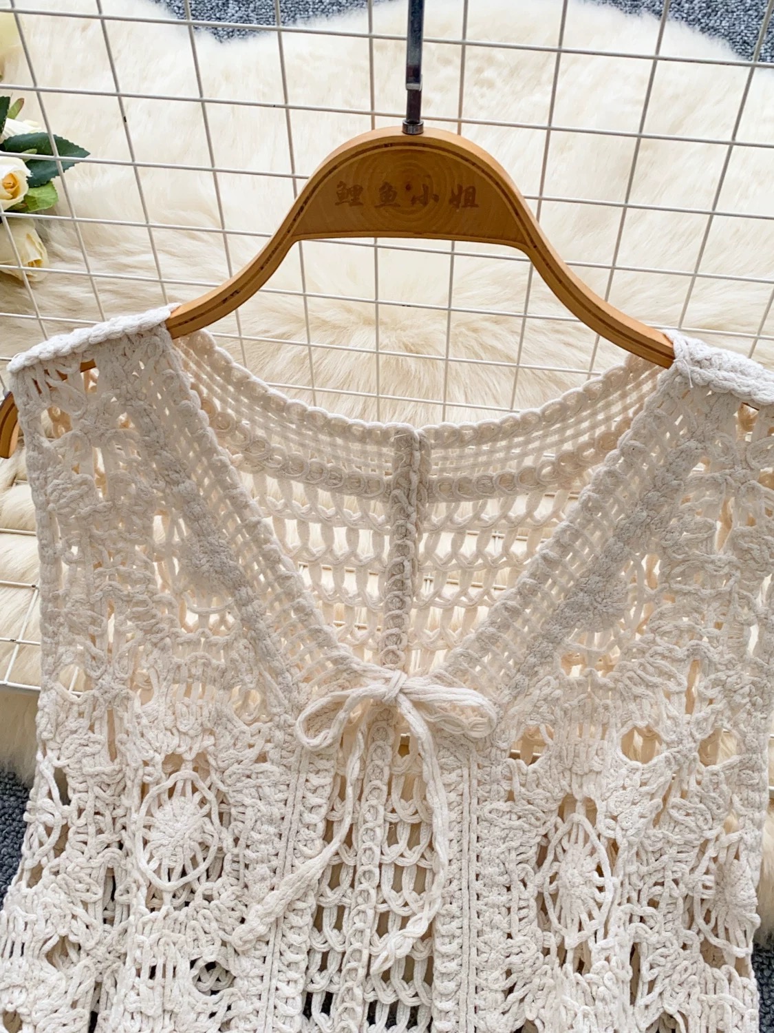 Show me more tank top KTO186 image