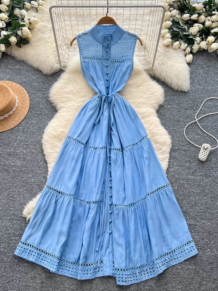 Barbie besties dress CD786 image