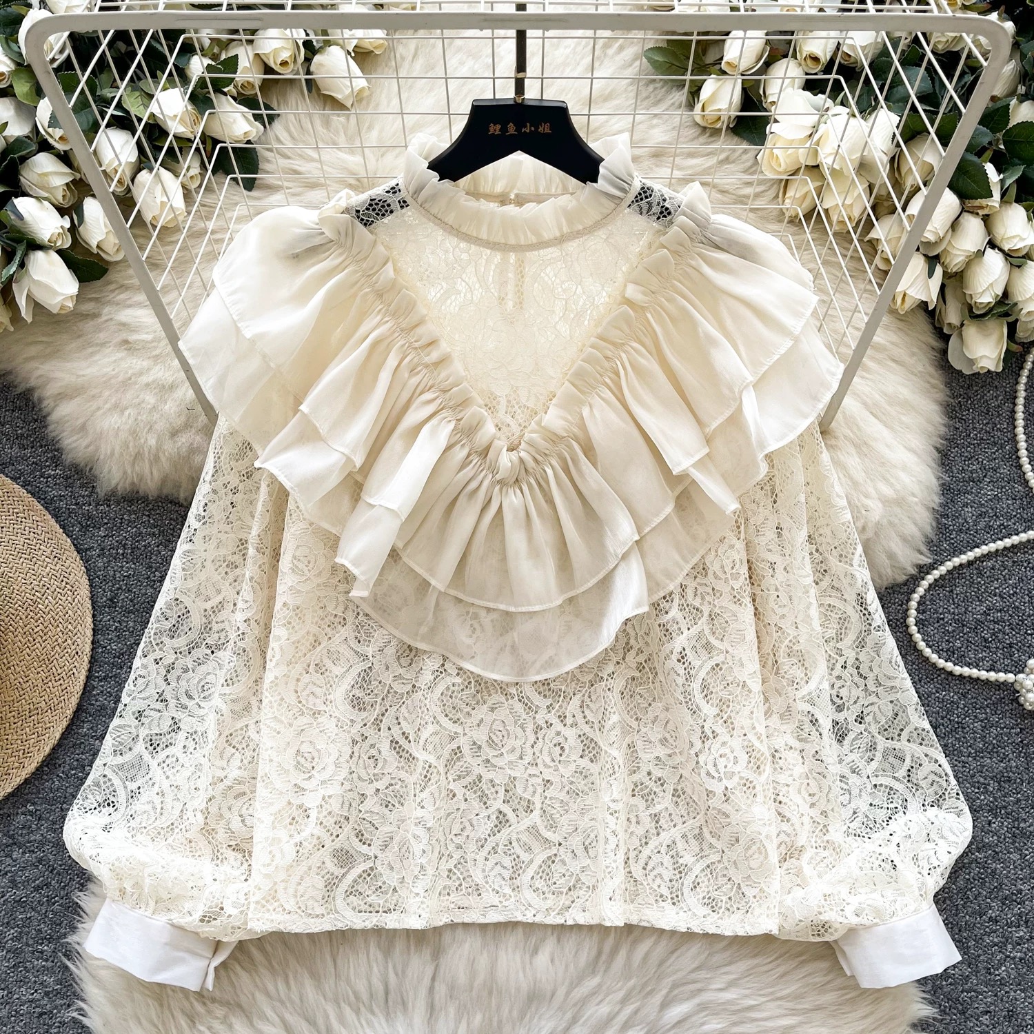 Fast slay lace blouse BE463 image
