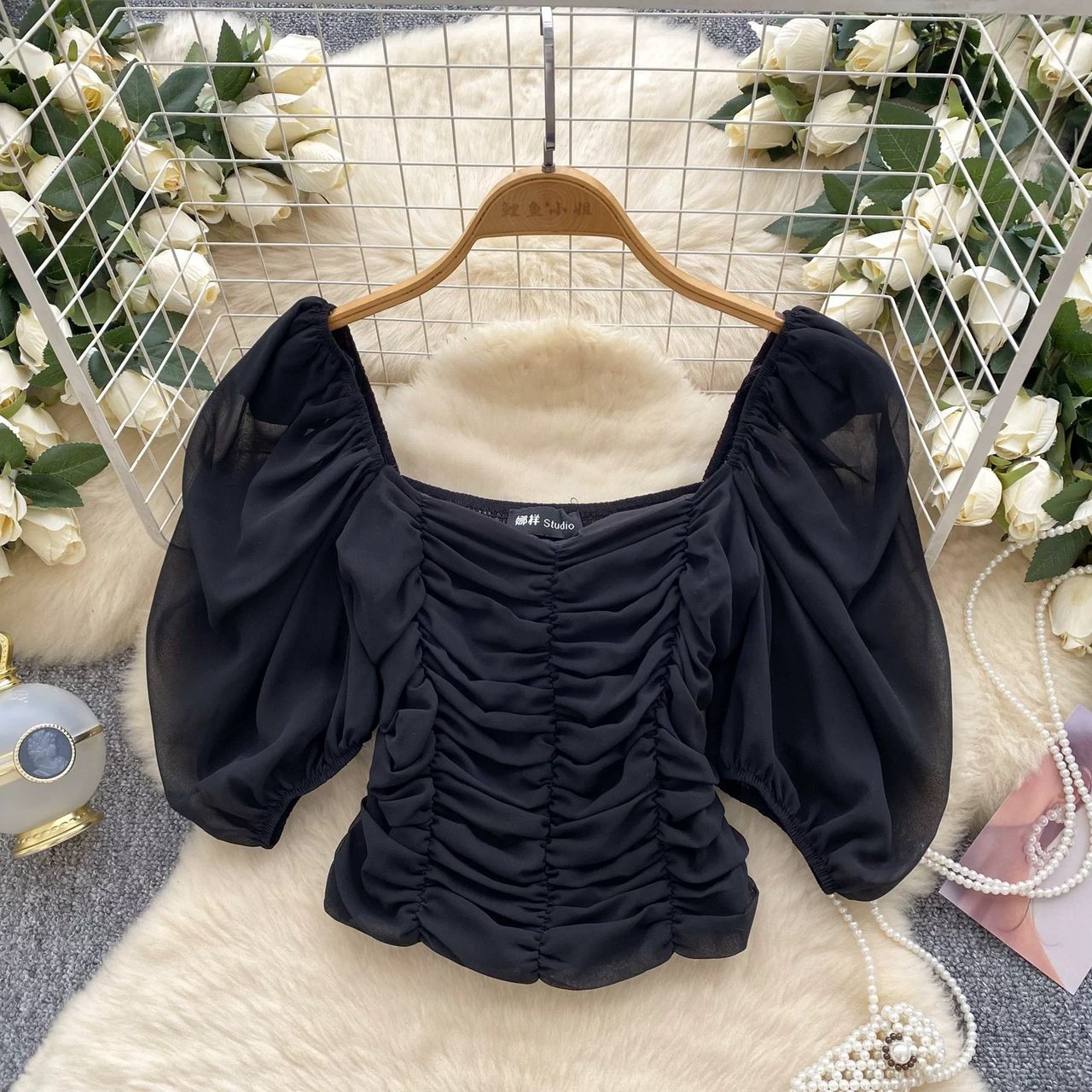 Gone viral top CTO1057 image