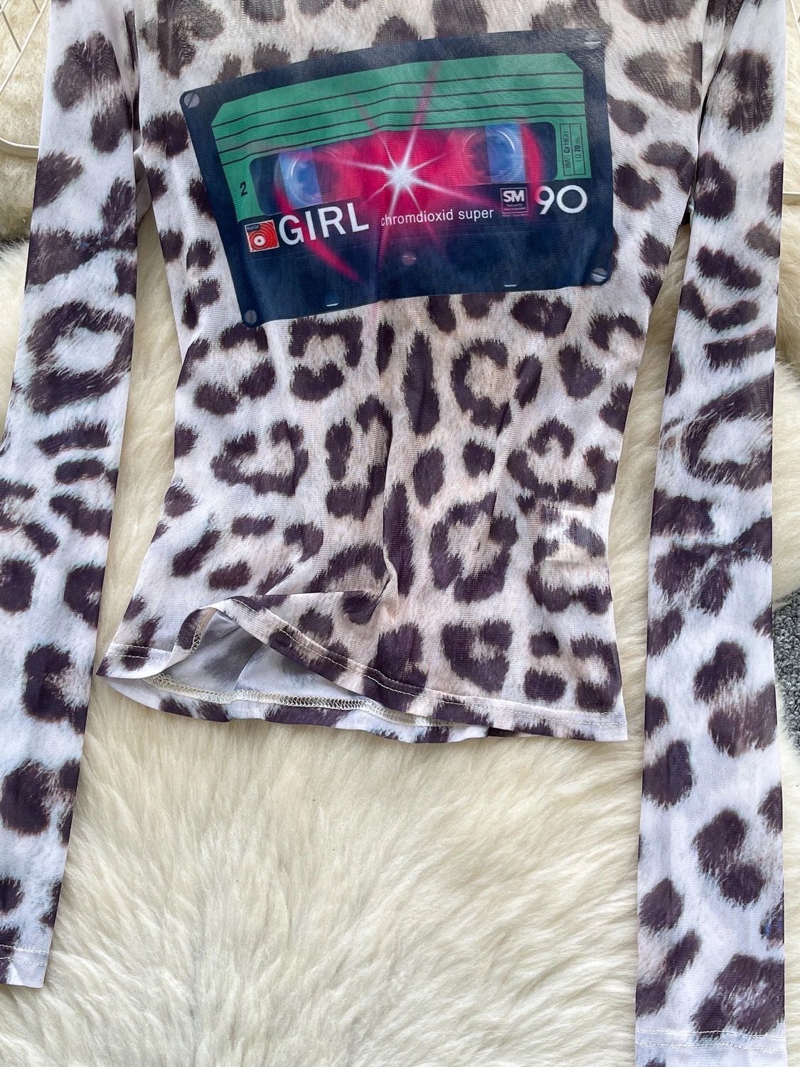 Dazed and amazed top CTO834 image