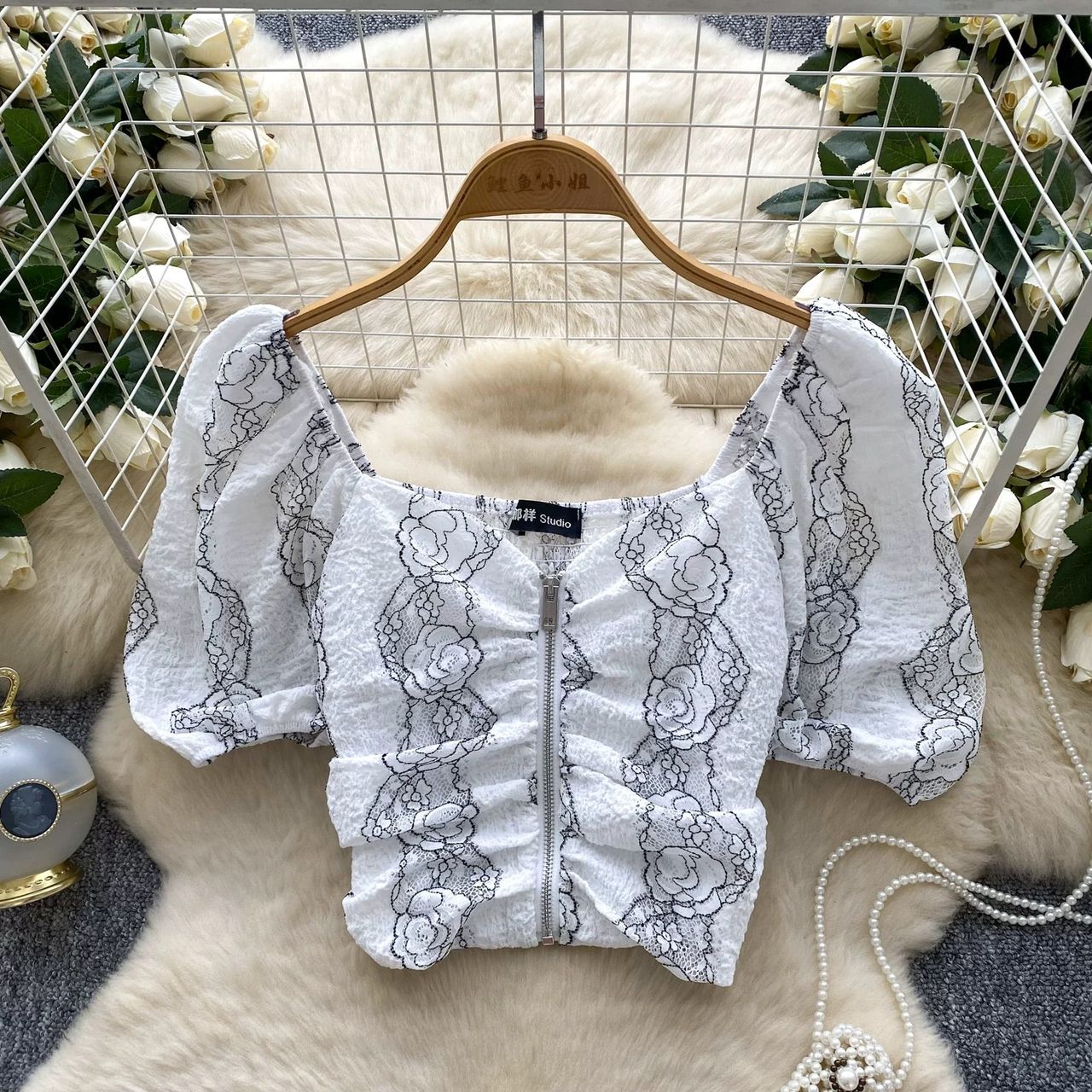 Waiting around for you top CTO1064 image