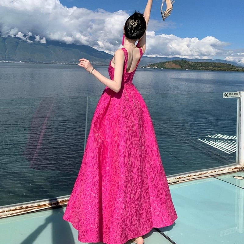 Luxurious shopping brocade dress  EVD101 image