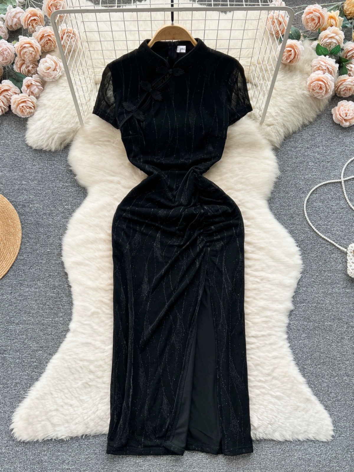 She’s the GOAT dress FBC195