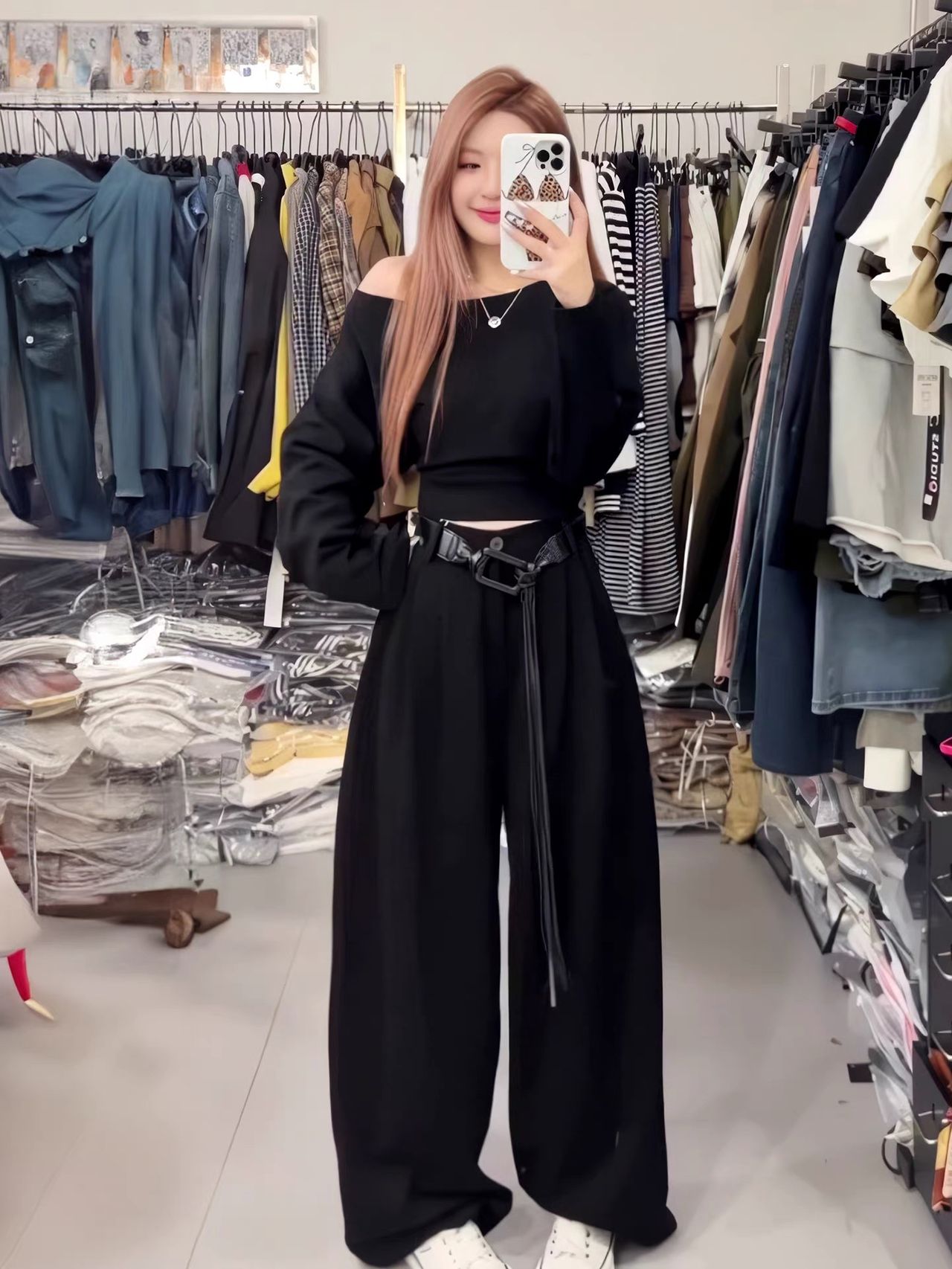 Flyest in the room set CTP655 image