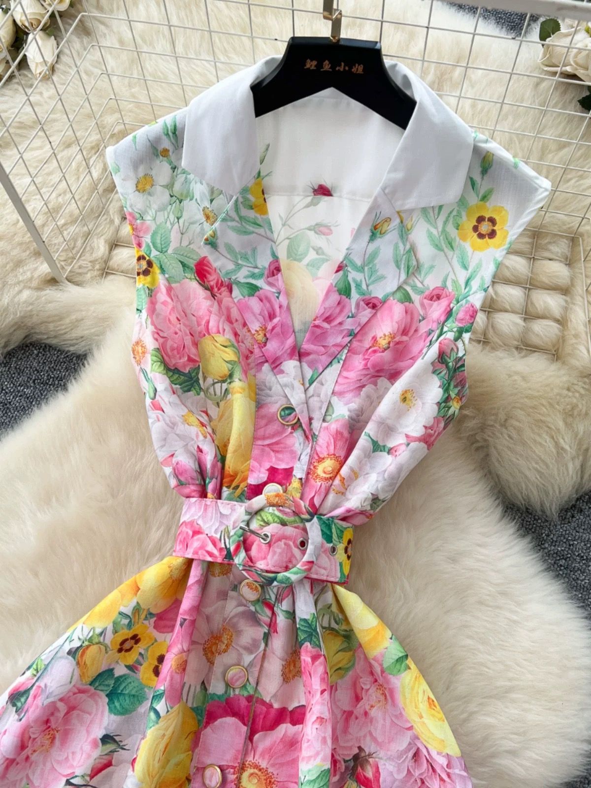 Fall in love with me luxury dress ED209 image