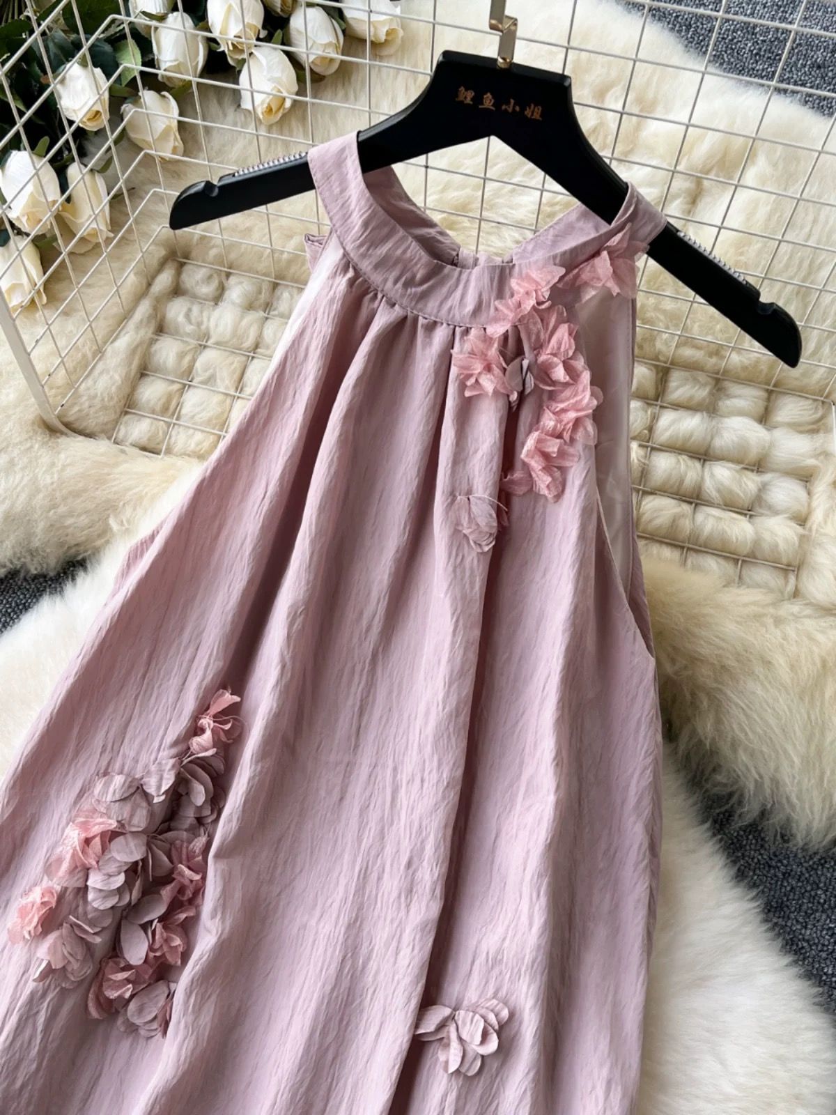 The drama floral dress CD133 image