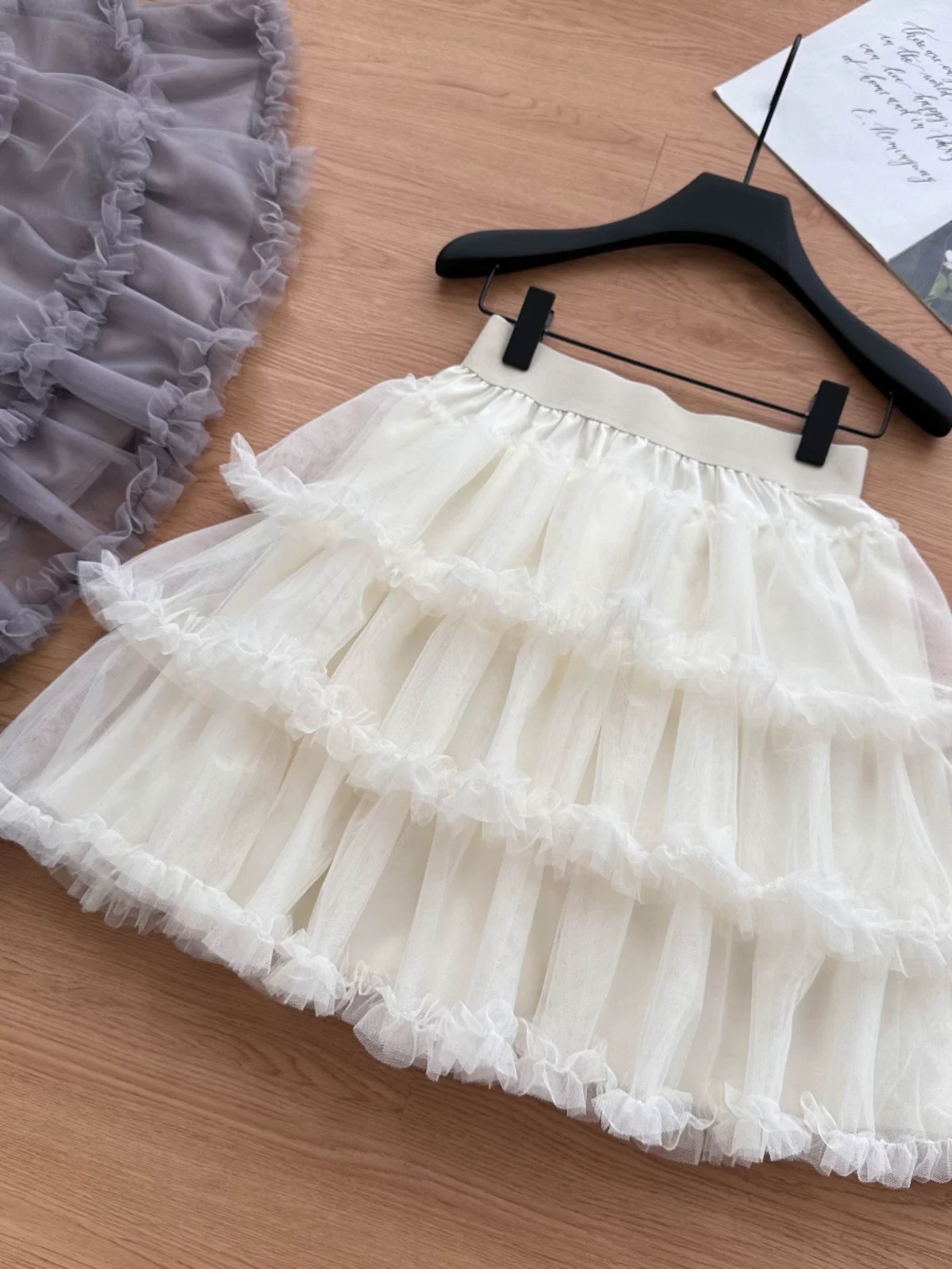 Rocking around town skirt CS208 image
