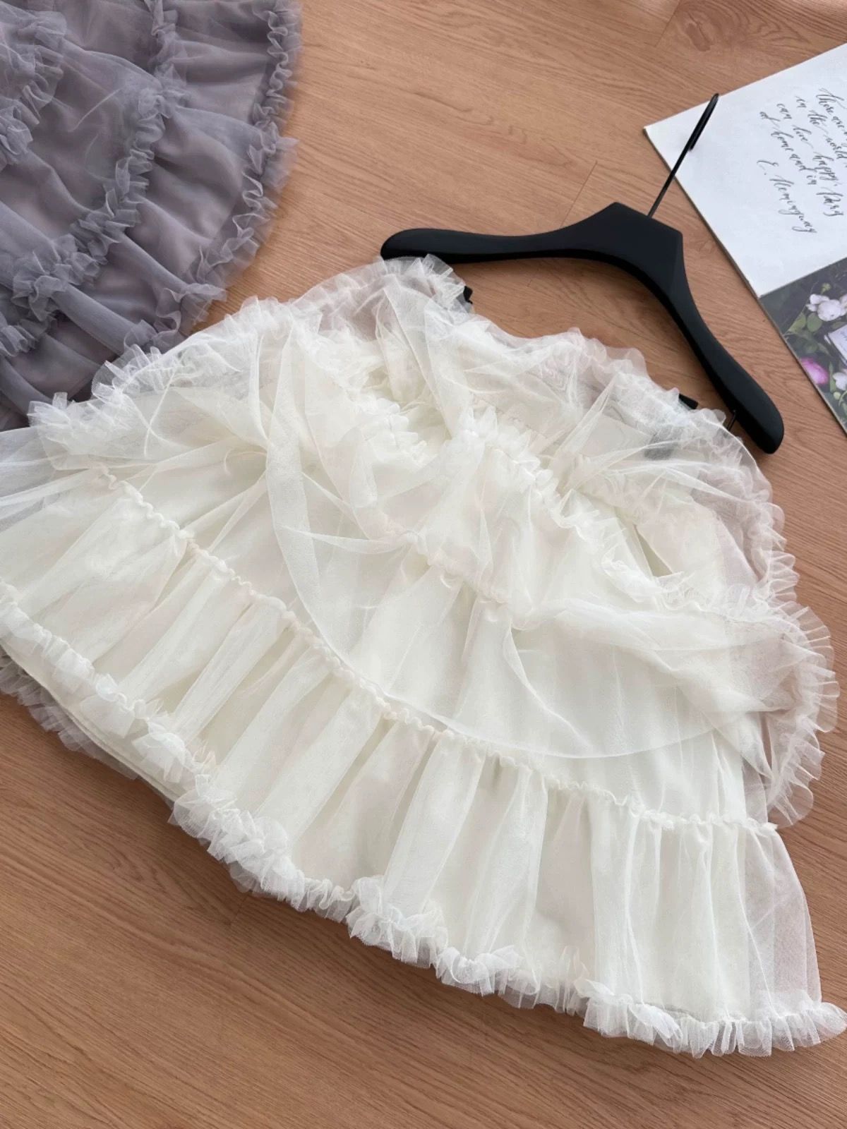 Rocking around town skirt CS208 image