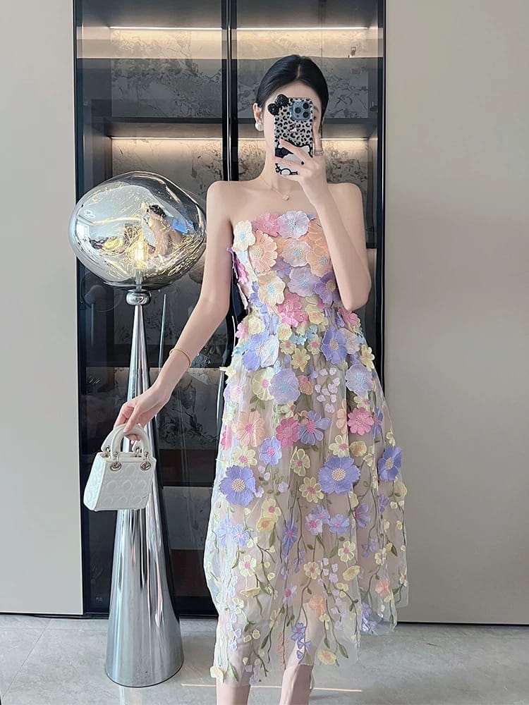 Care for the flare lace dress EVD258 image