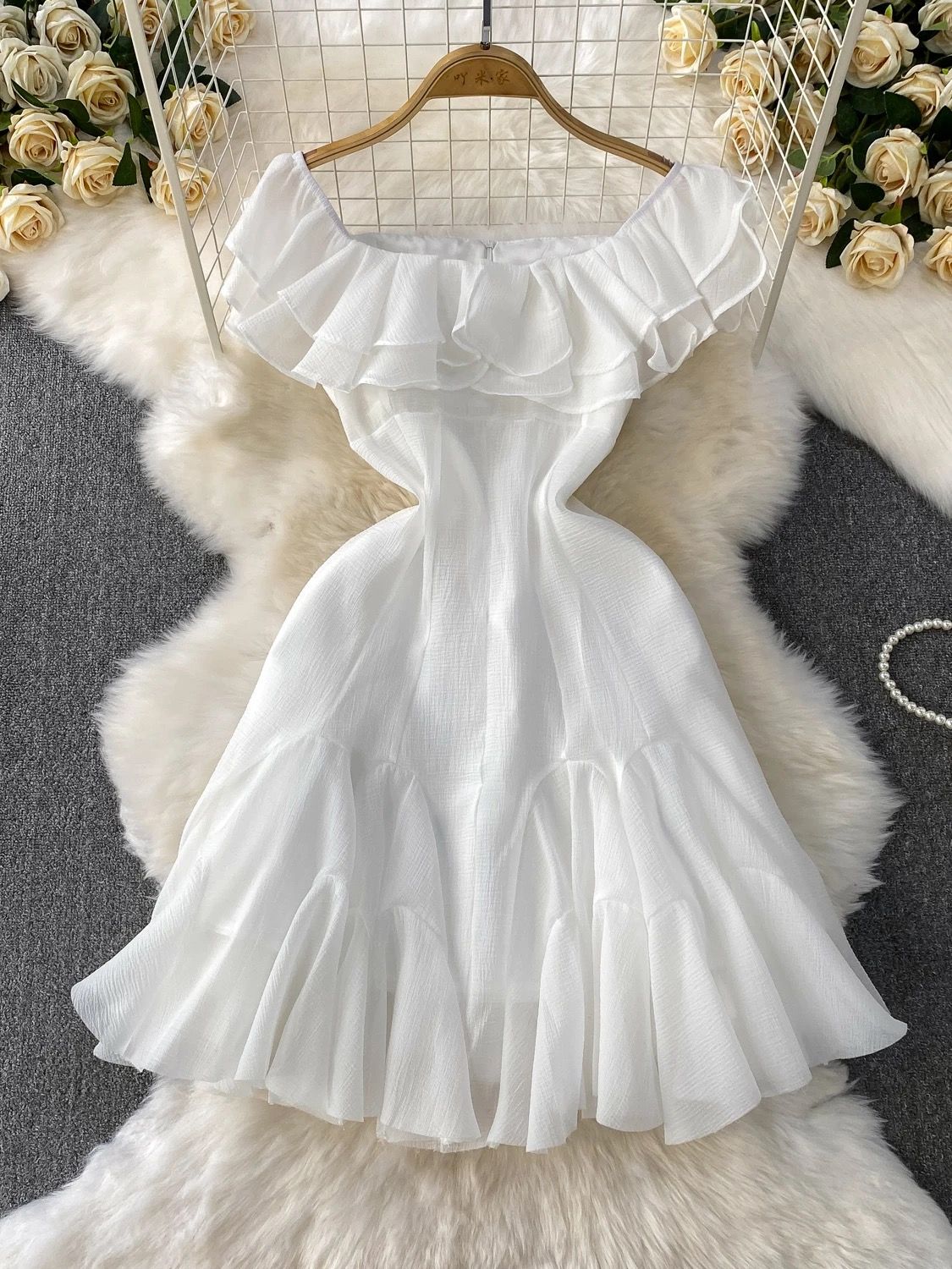 Waiting for you dress CD127 image