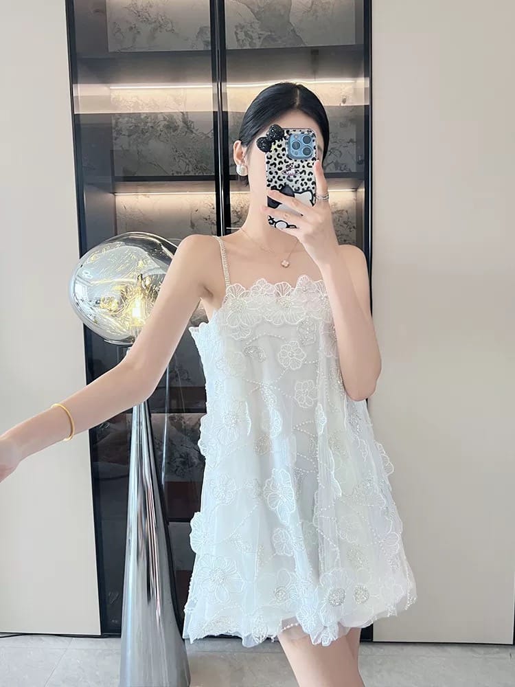 Stepping out lace dress FD950 image