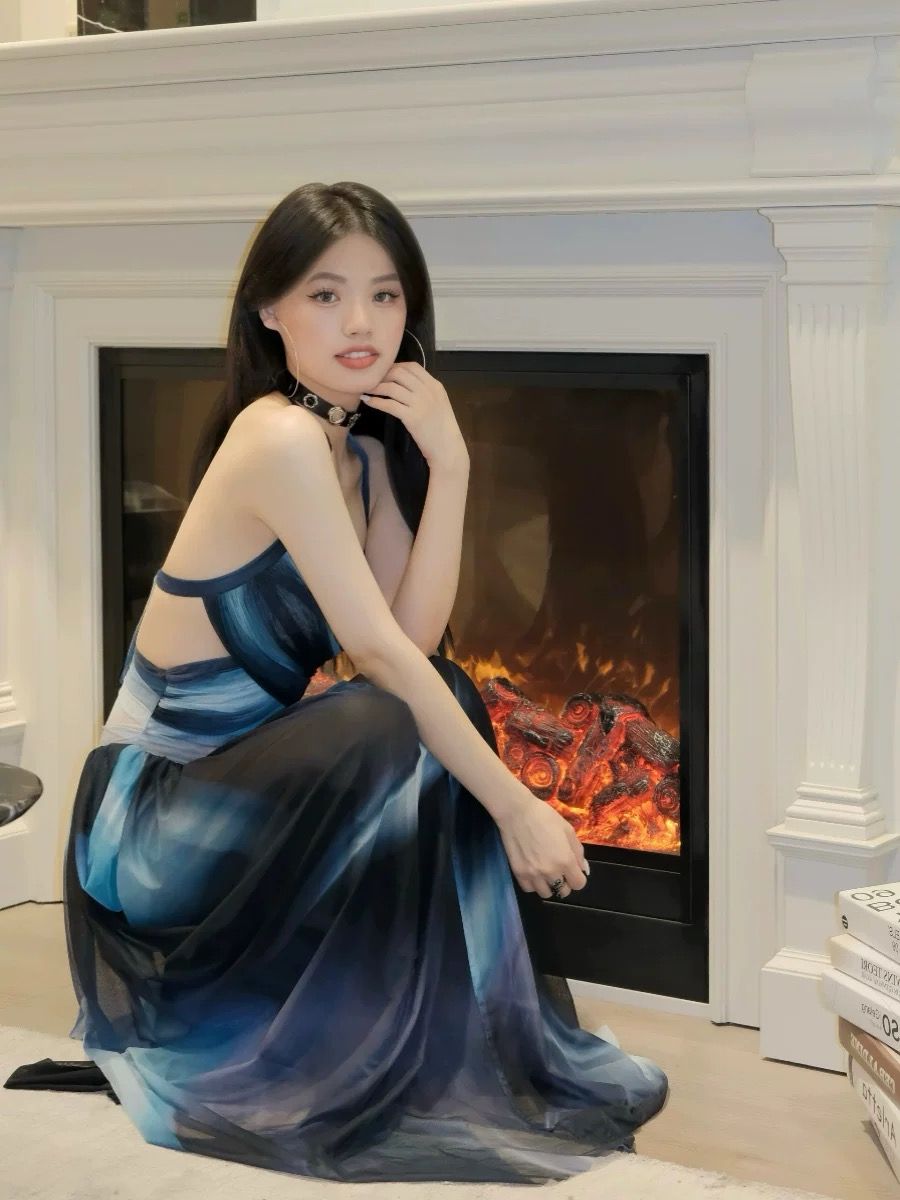 Let me know halter dress CD747 image