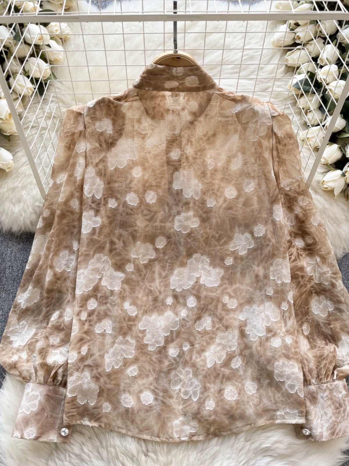 Pay attention to me blouse BE345 image