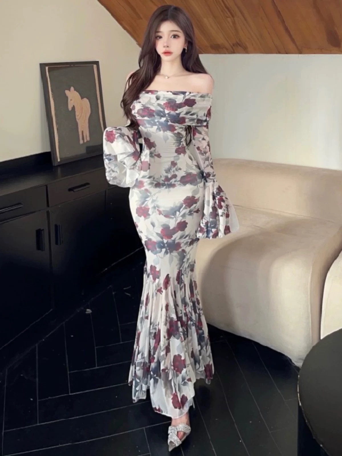 Hidden surprise dress CD1026
