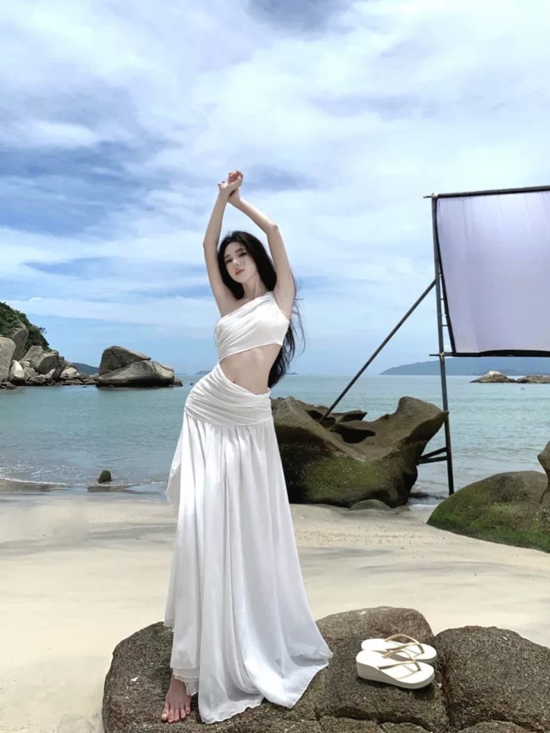 LA’s prettiest dress  CD1911 image