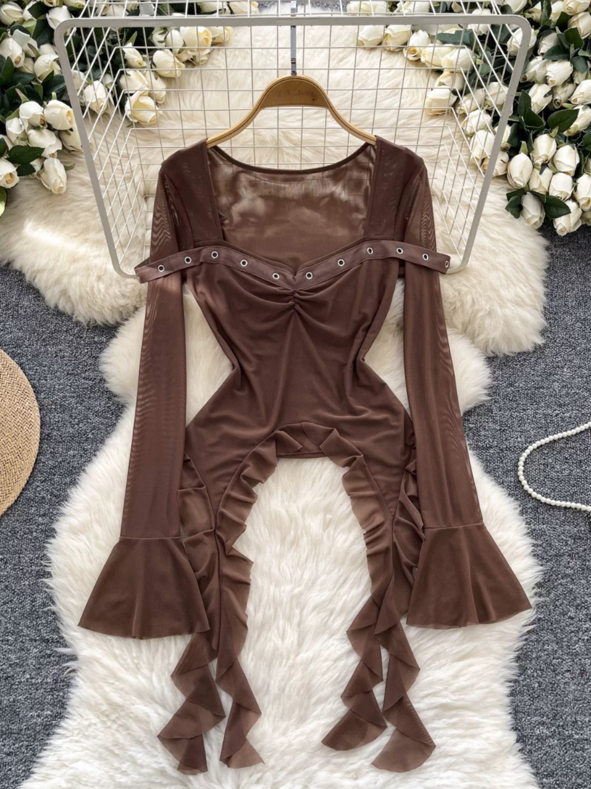 A pretty babe top CTO746 image