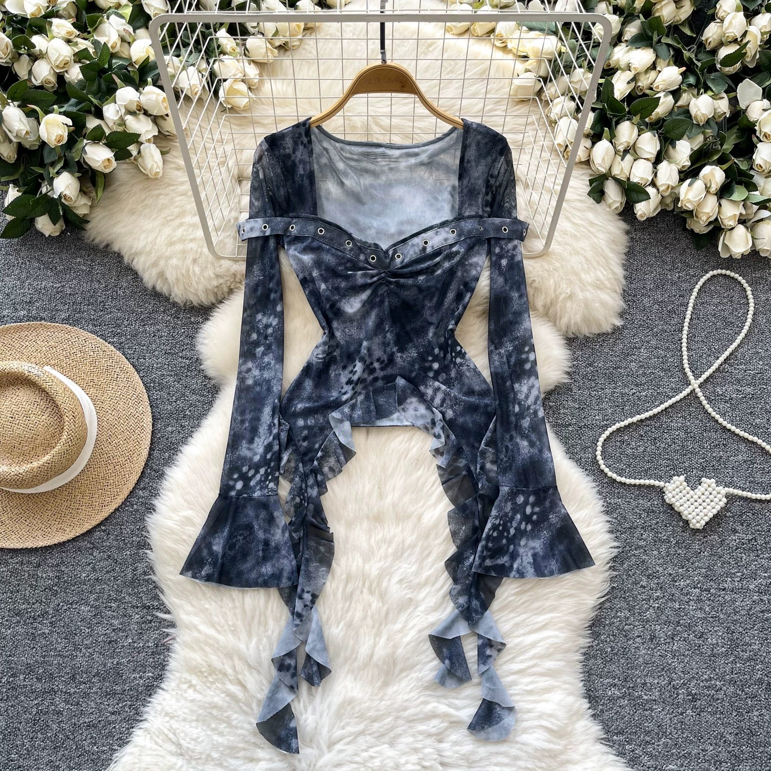 A pretty babe top CTO746 image