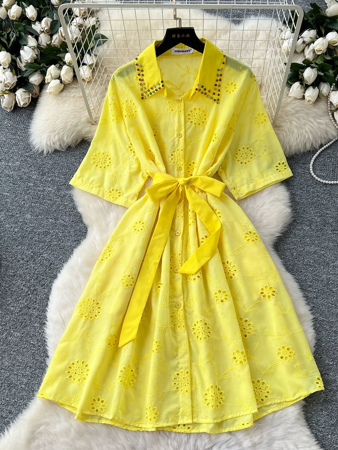 Scandalous babe bali lace dress  CD394 image